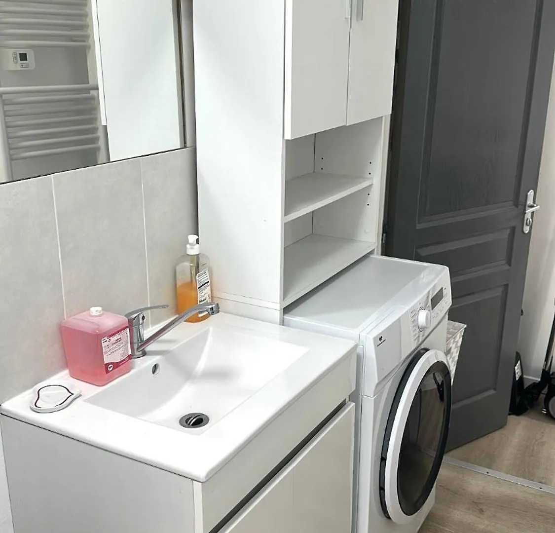 Flc - Charmant T3 Neuf - Saint-Charles 1,5Km - Clim Et Parking Marseille Apartment
